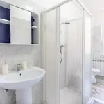Zen Retreat Per Coppie Con Jacuzzi - Dehor E Garage Privato - Check In Automatico 24 7 *