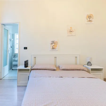 Lägenhet Zen Retreat Per Coppie Con Jacuzzi - Dehor E Garage Privato - Check In Automatico 24 7 *