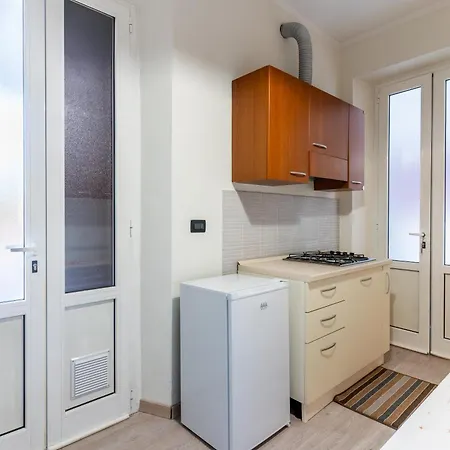 Zen Retreat Per Coppie Con Jacuzzi - Dehor E Garage Privato - Check In Automatico 24 7 *