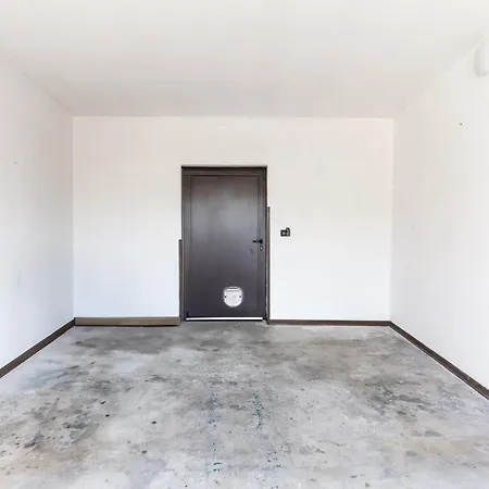 Apartamento Zen Retreat Per Coppie Con Jacuzzi - Dehor E Garage Privato - Check In Automatico 24 7 Casale Monferrato