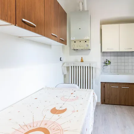 Zen Retreat Per Coppie Con Jacuzzi - Dehor E Garage Privato - Check In Automatico 24 7 *